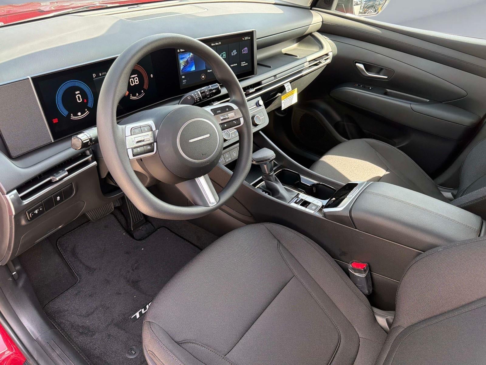 2026 Hyundai TUCSON SE FWD