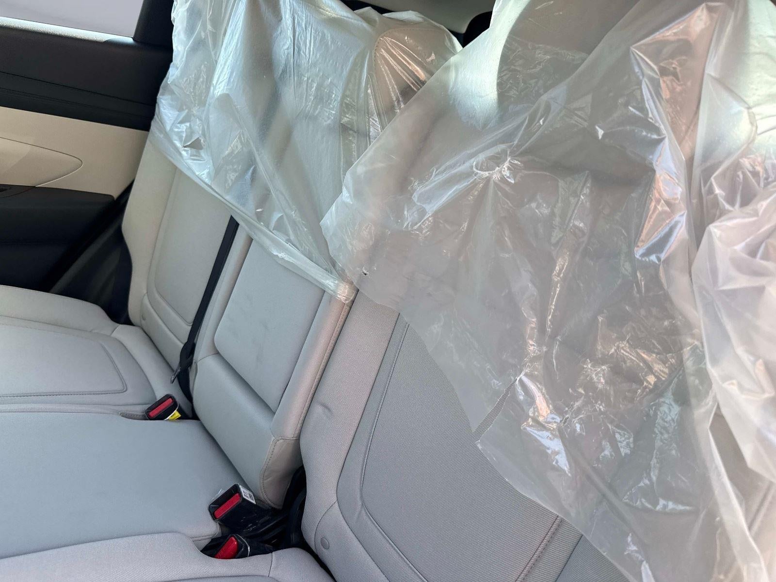 2026 Hyundai TUCSON SE FWD