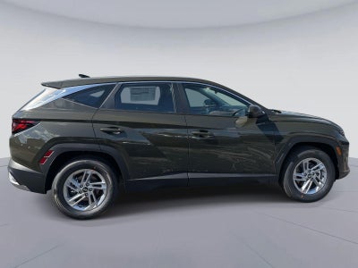 2026 Hyundai TUCSON SE FWD