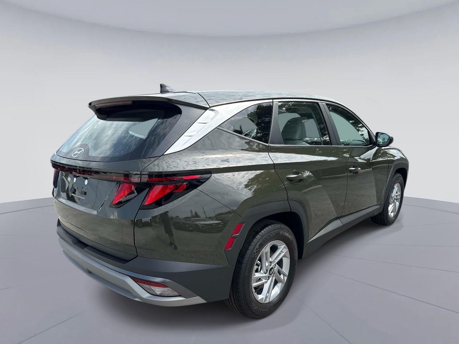 2026 Hyundai TUCSON SE FWD