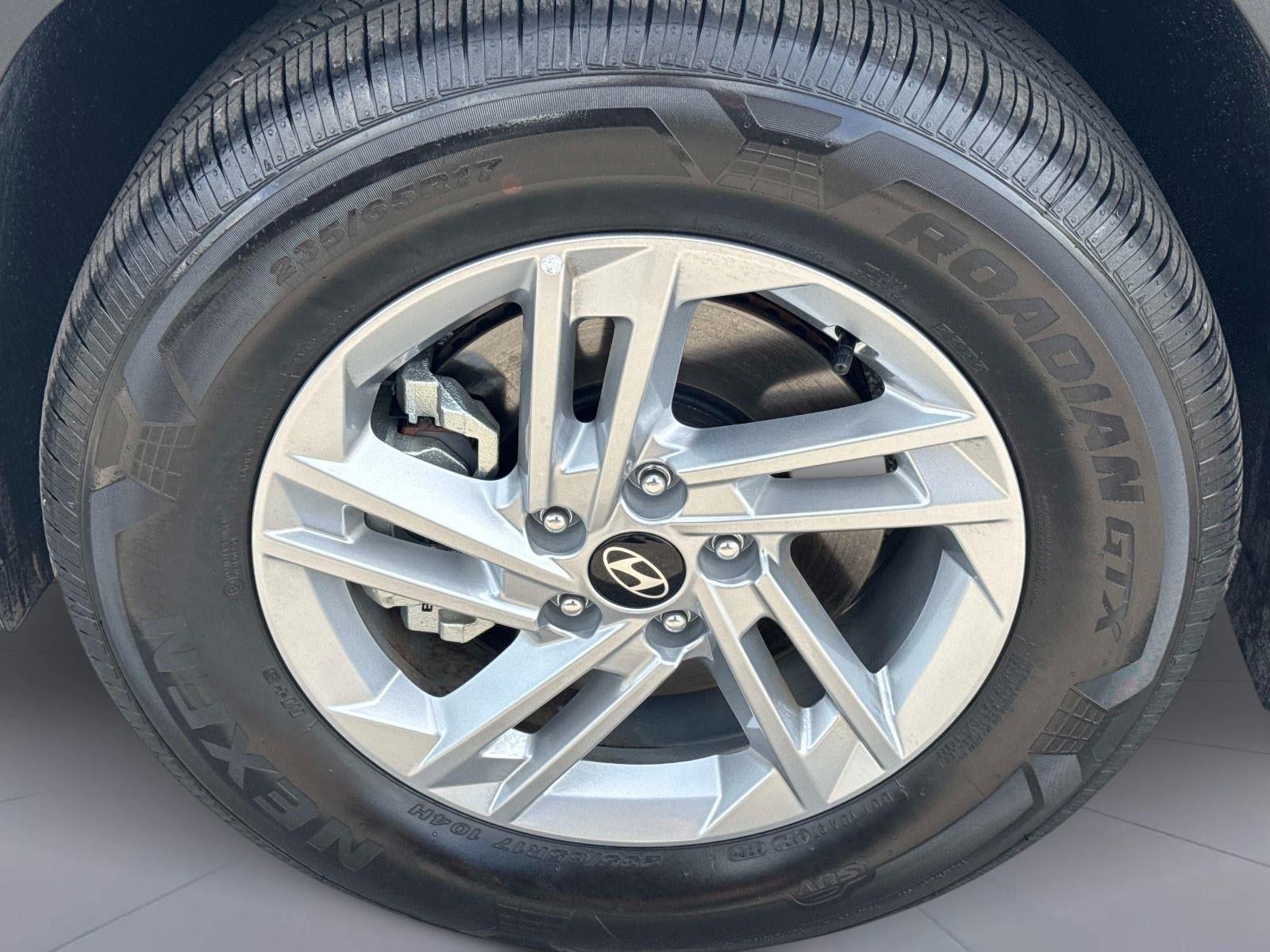 2026 Hyundai TUCSON SE FWD
