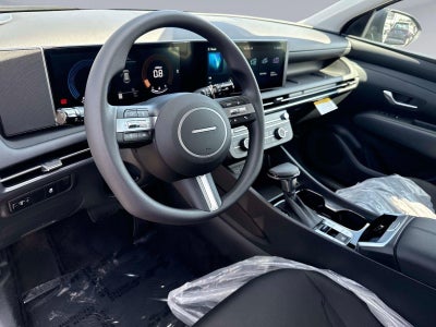 2026 Hyundai TUCSON SE FWD