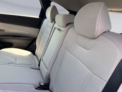 2026 Hyundai TUCSON SE FWD