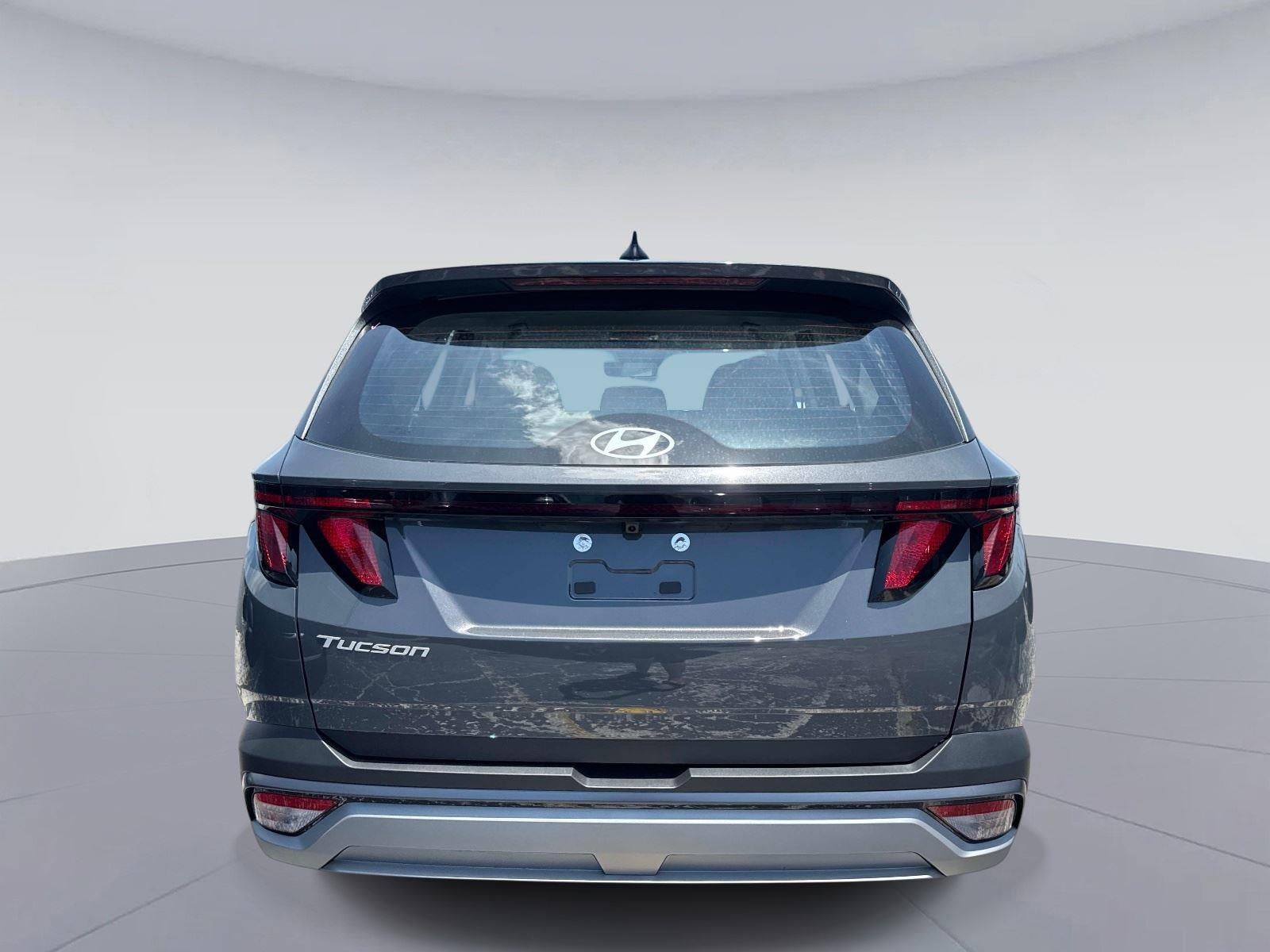 2026 Hyundai TUCSON SE FWD