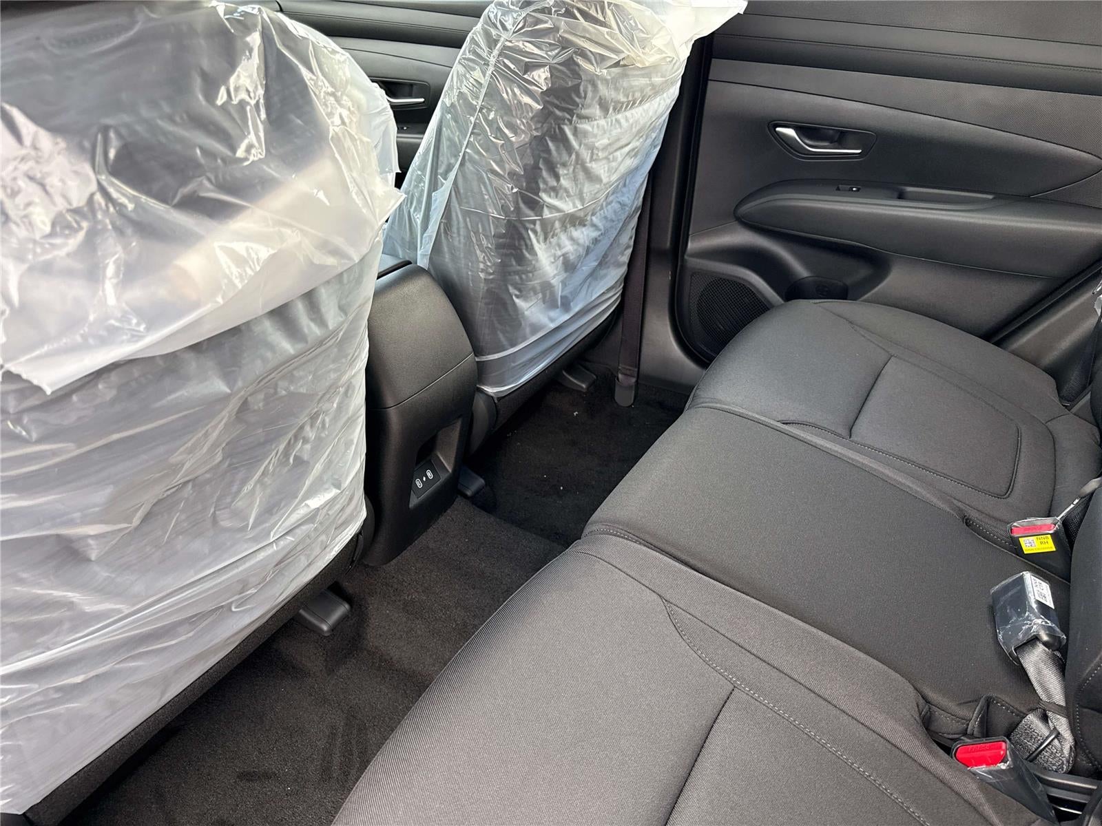 2026 Hyundai TUCSON SE FWD