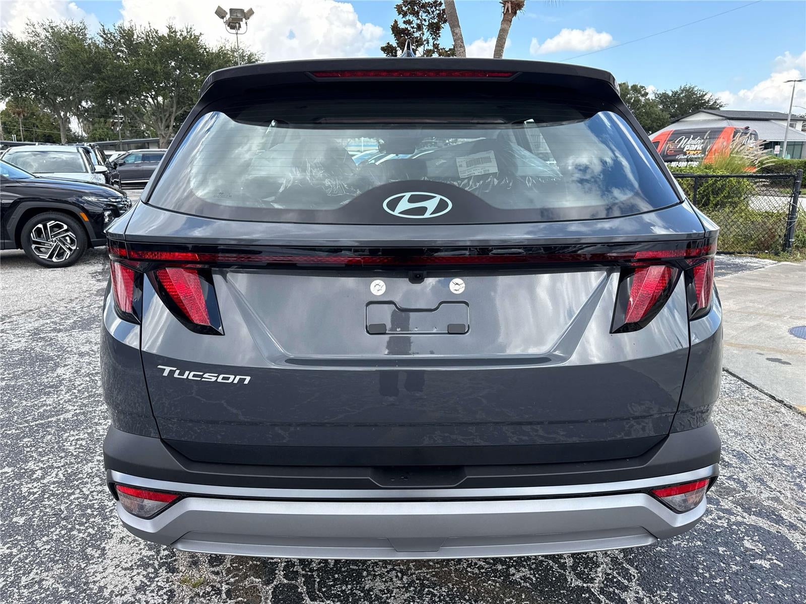 2026 Hyundai TUCSON SE FWD