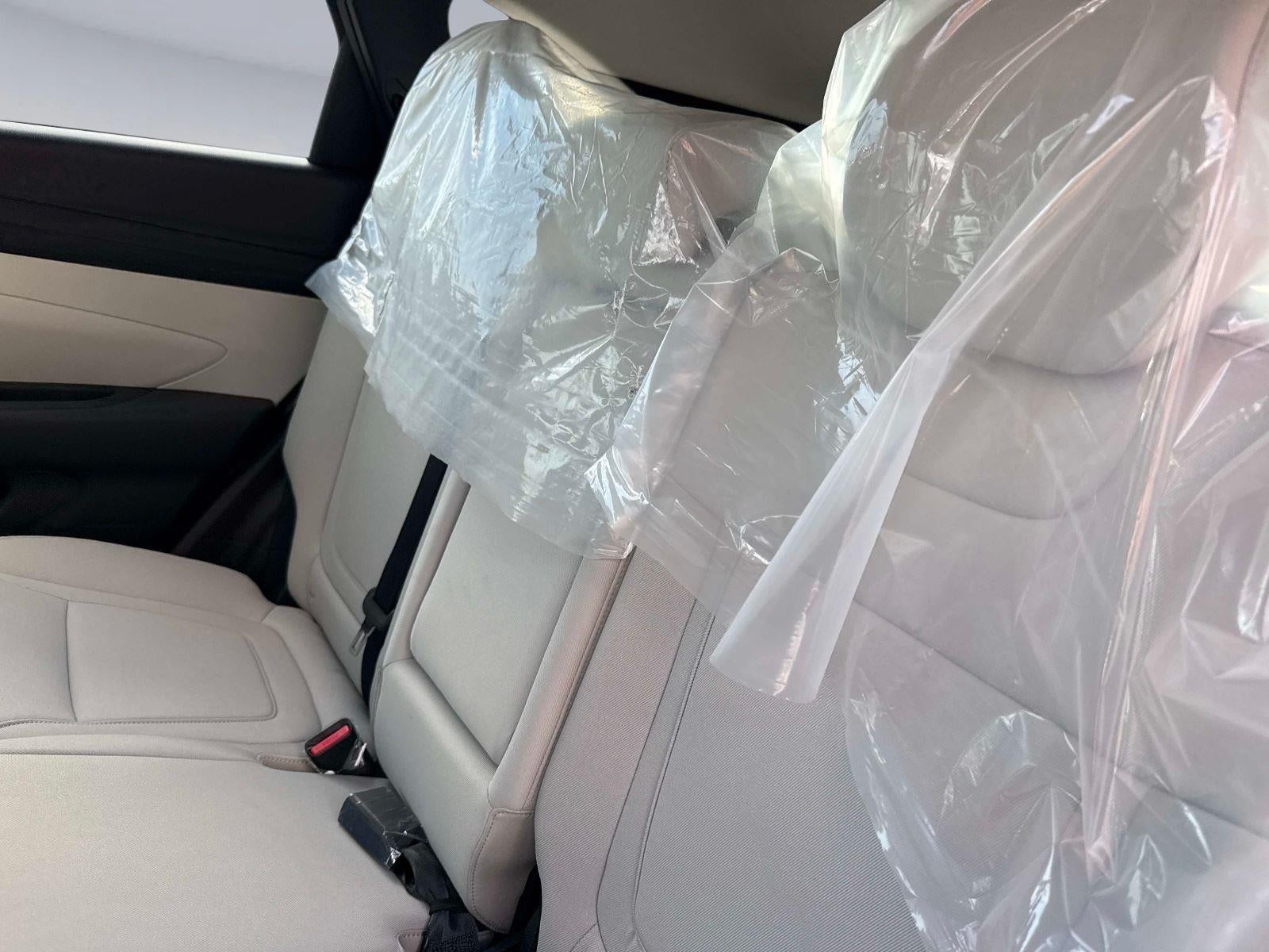 2026 Hyundai TUCSON SE FWD