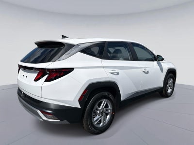 2026 Hyundai TUCSON SE FWD