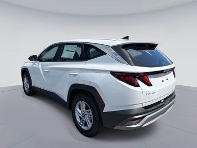 2026 Hyundai TUCSON SE FWD