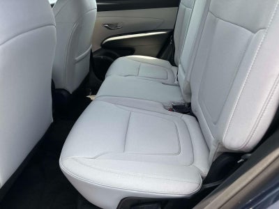 2026 Hyundai TUCSON SE FWD