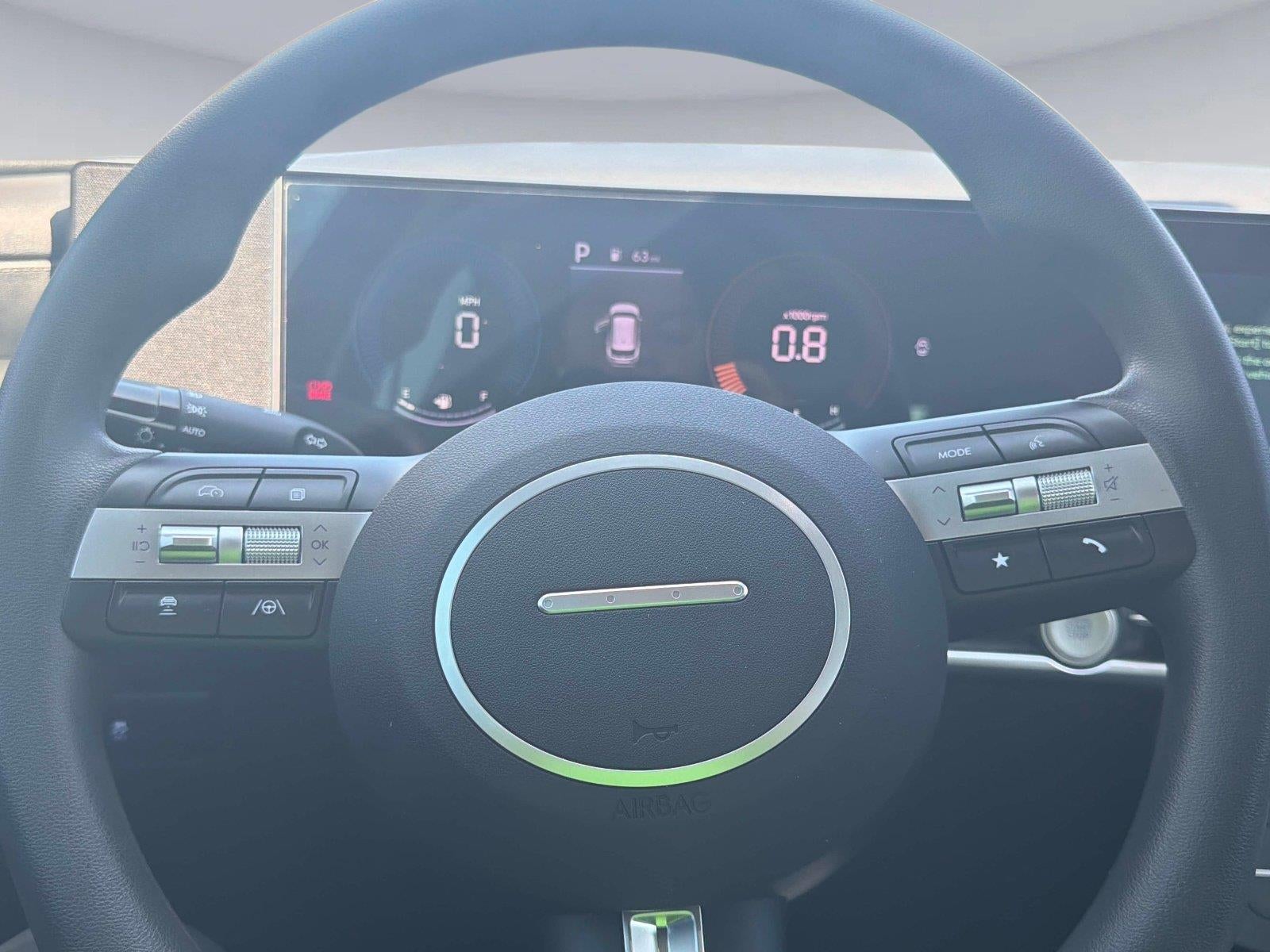 2025 Hyundai TUCSON SE