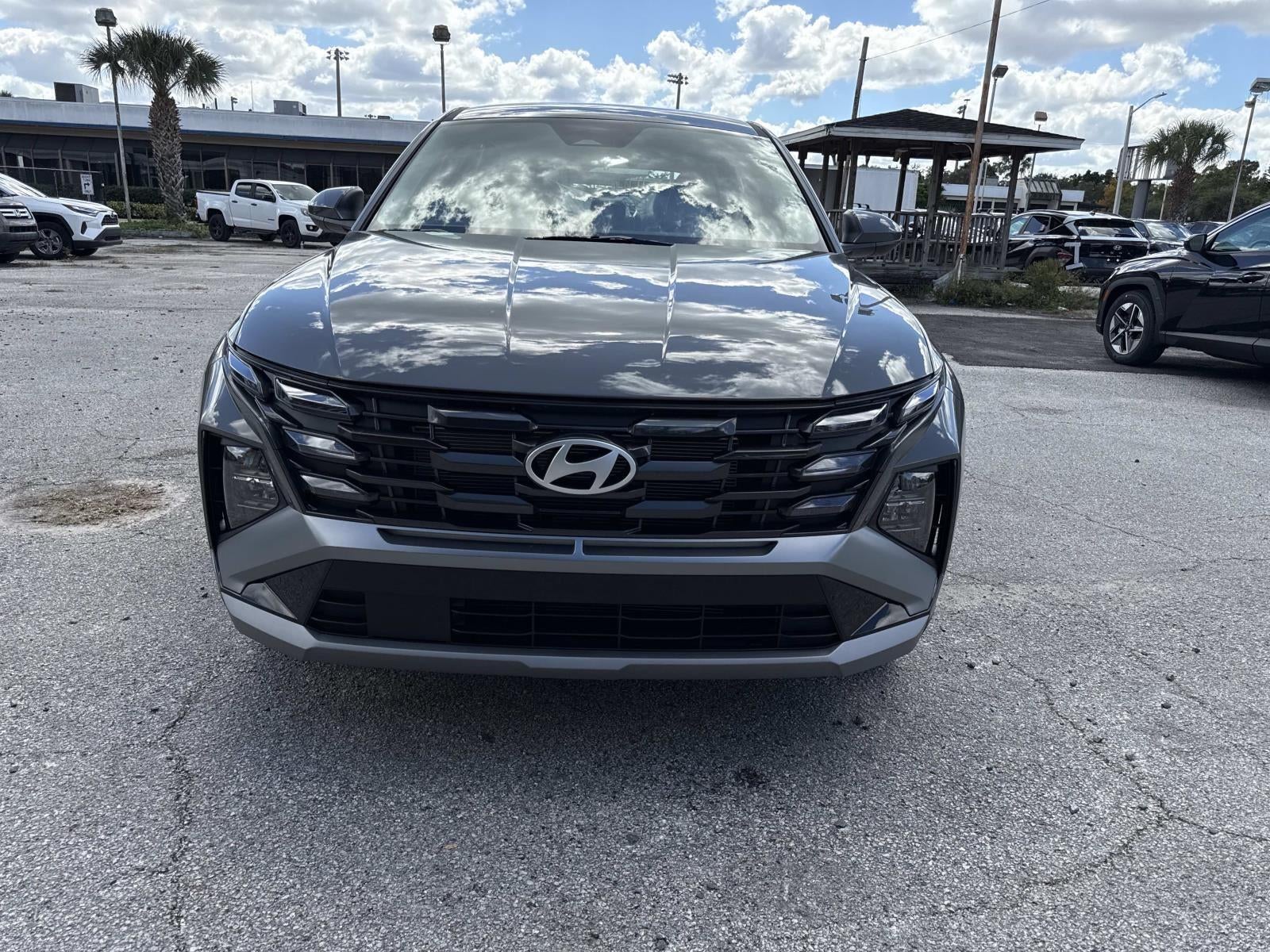 2026 Hyundai TUCSON SE FWD