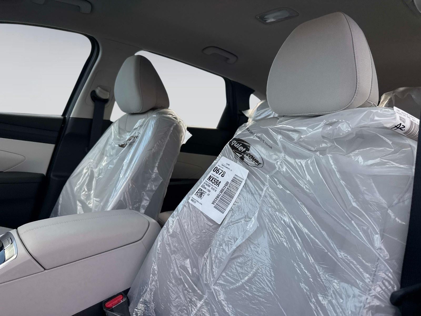 2026 Hyundai TUCSON SE FWD