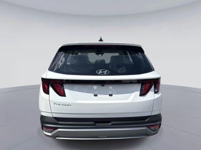 2026 Hyundai TUCSON SE FWD