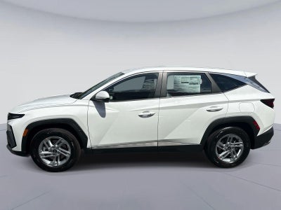 2026 Hyundai TUCSON SE FWD