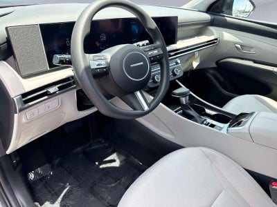 2026 Hyundai TUCSON SE FWD