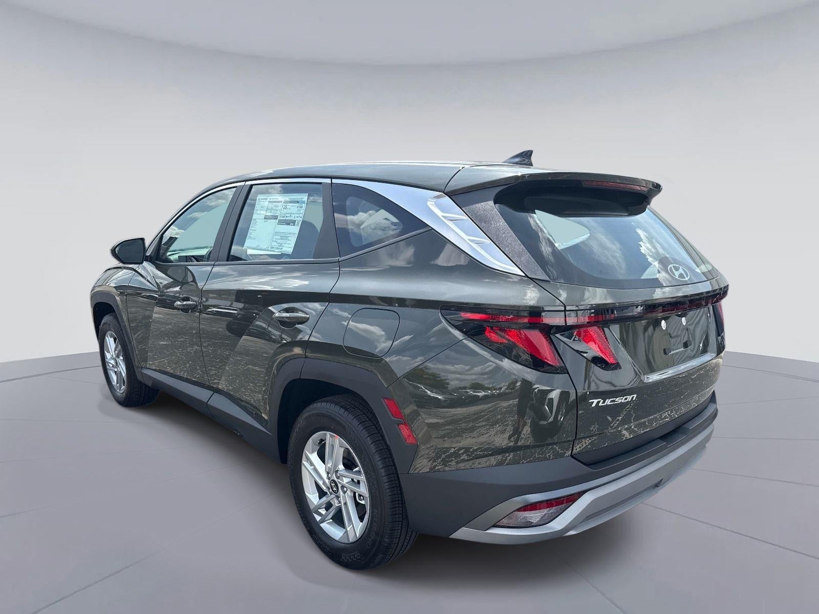 2026 Hyundai TUCSON SE AWD
