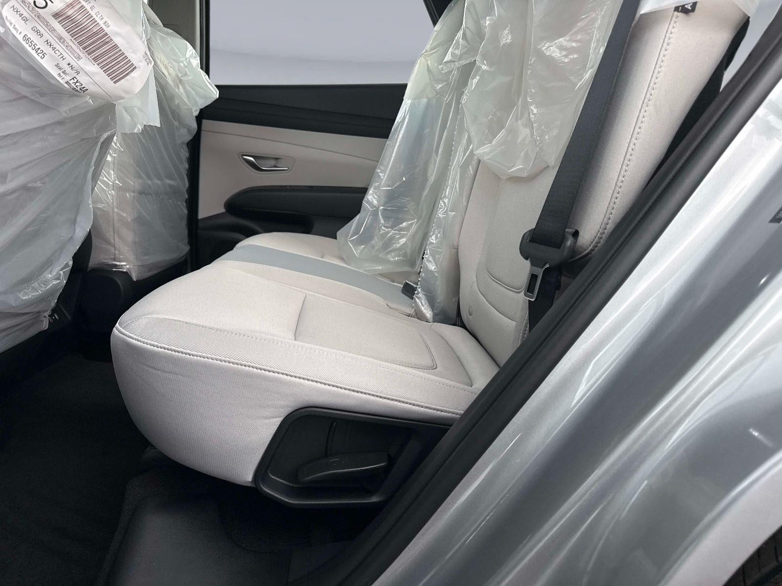 2026 Hyundai TUCSON SE AWD