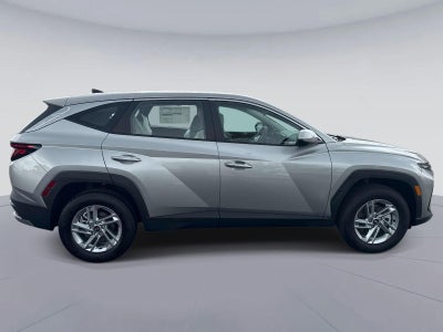 2026 Hyundai TUCSON SE AWD