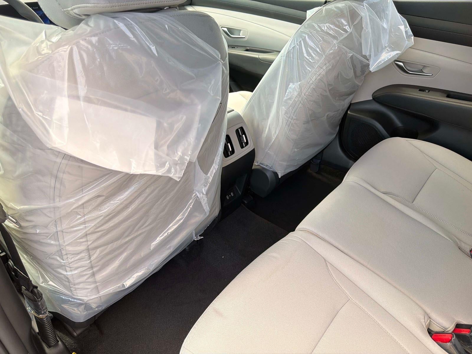 2026 Hyundai TUCSON SEL FWD