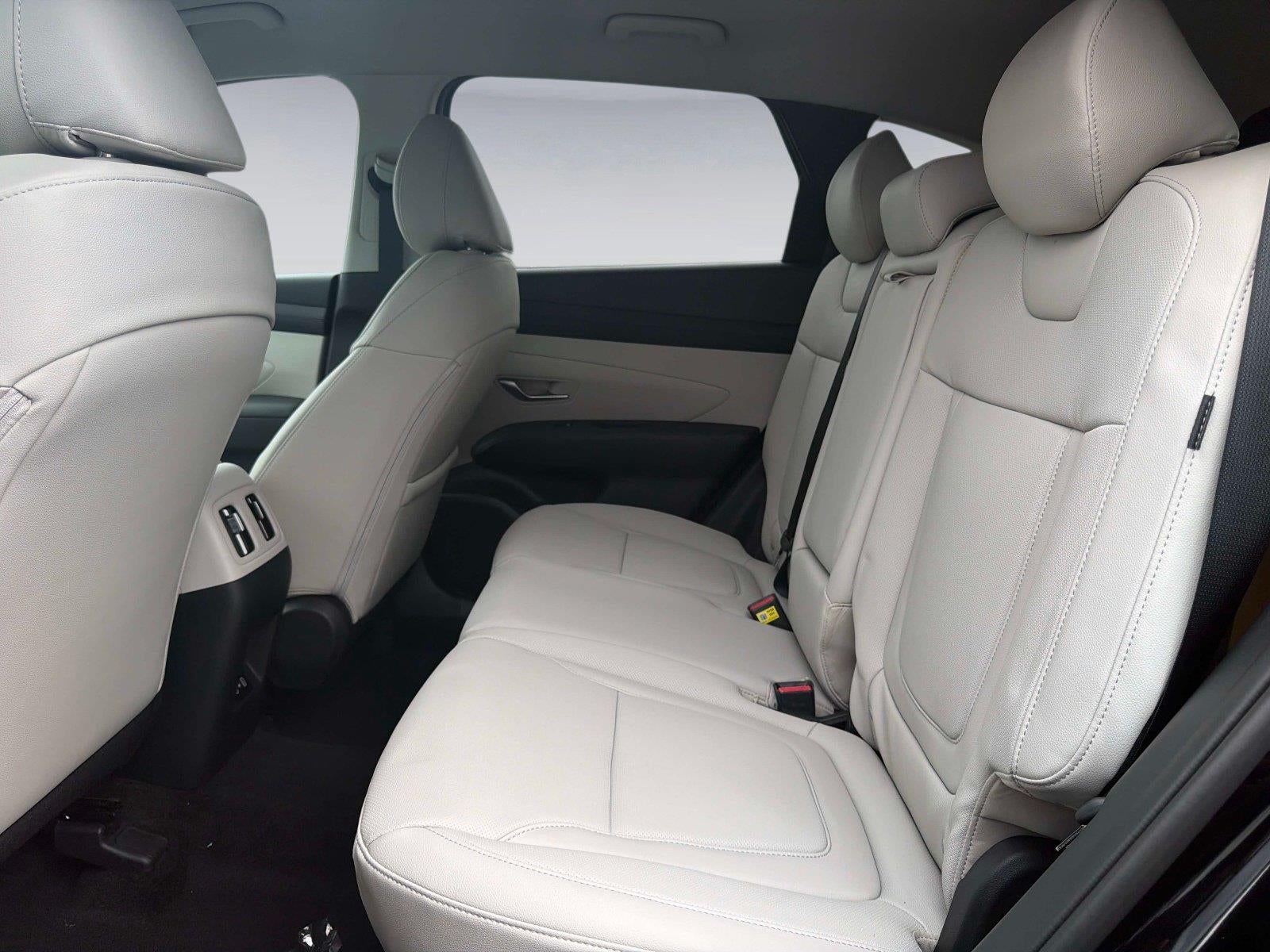 2026 Hyundai TUCSON SEL Plus FWD