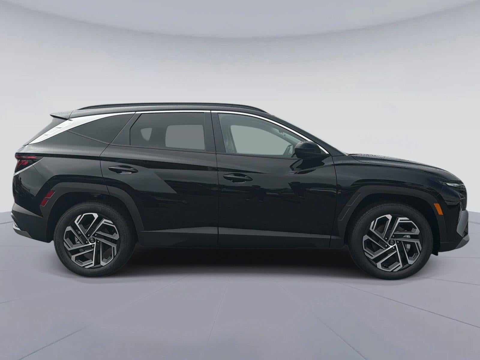 2026 Hyundai TUCSON SEL Plus FWD