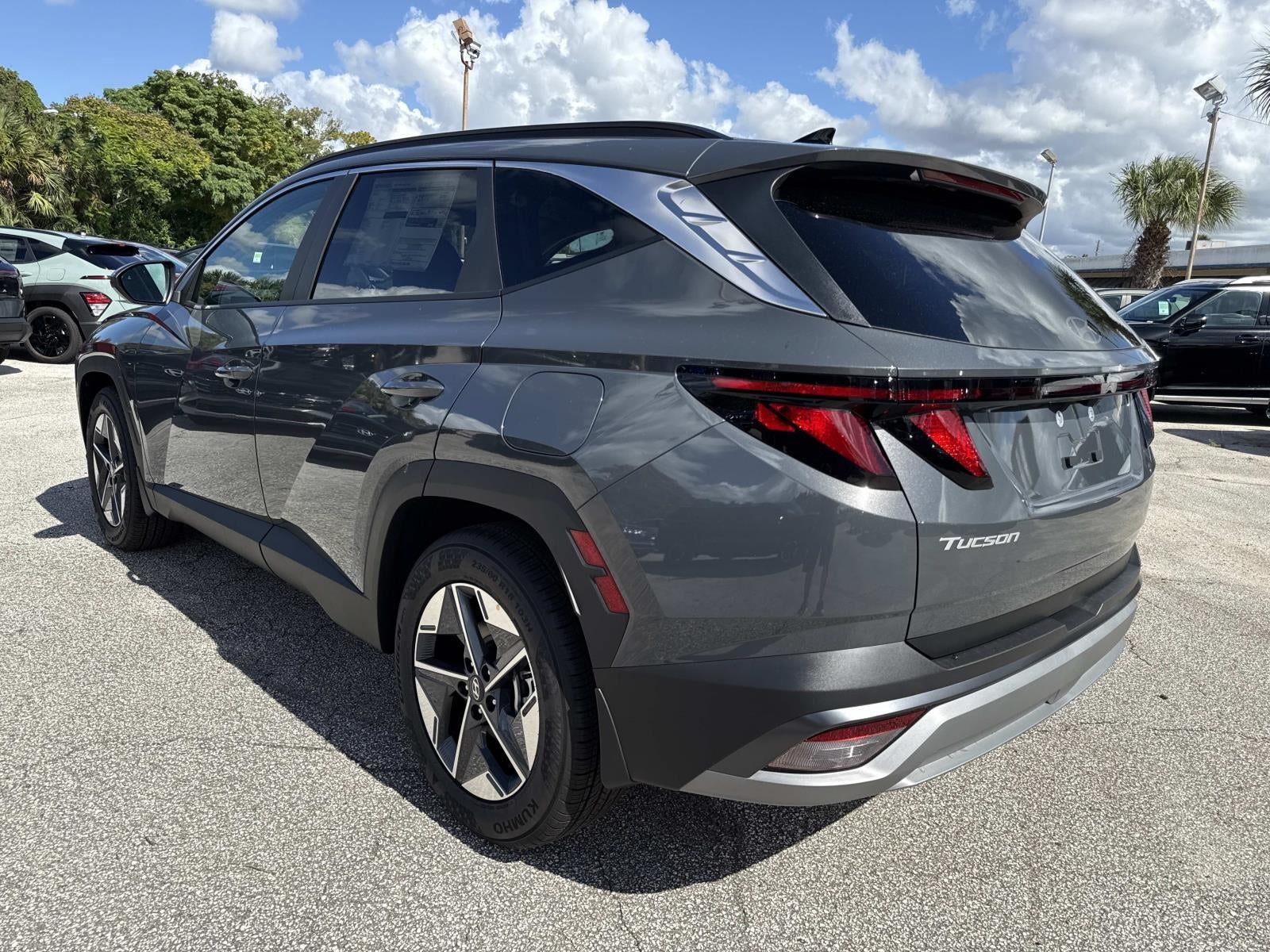 2026 Hyundai TUCSON SEL FWD