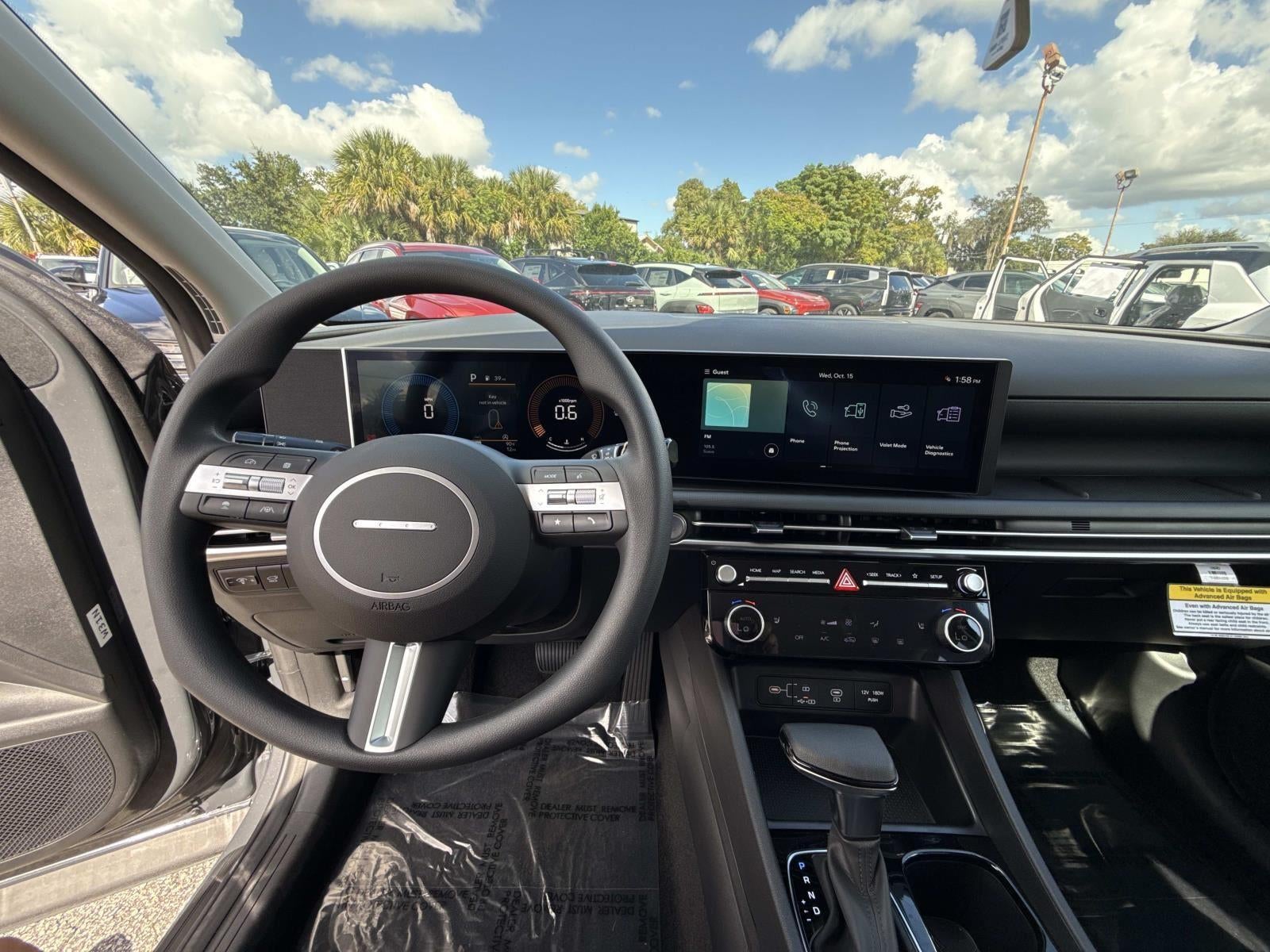 2026 Hyundai TUCSON SEL FWD