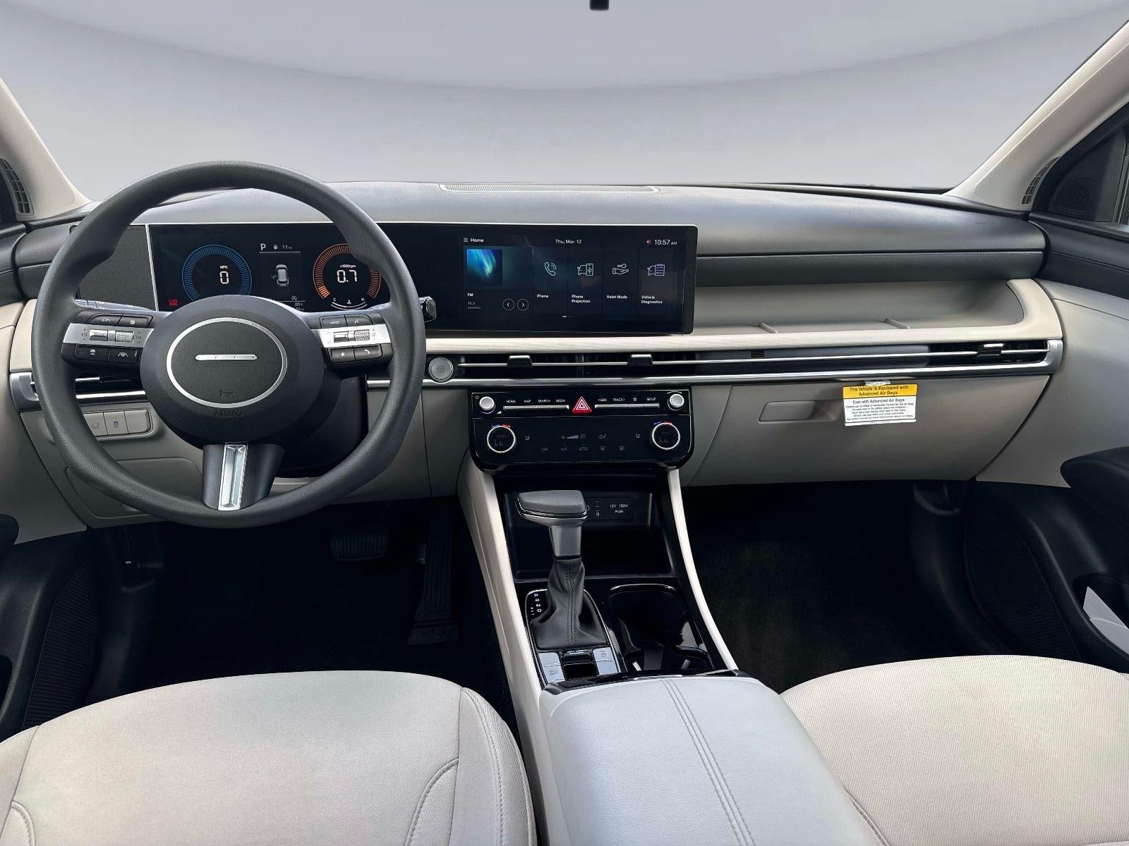 2025 Hyundai TUCSON SEL SEL