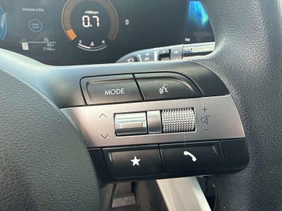 2025 Hyundai TUCSON SEL SEL