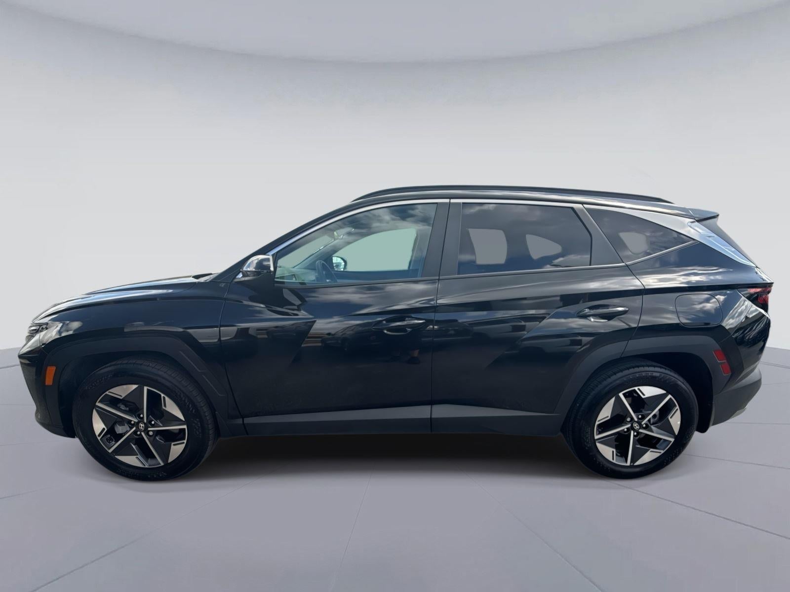 2025 Hyundai TUCSON SEL SEL