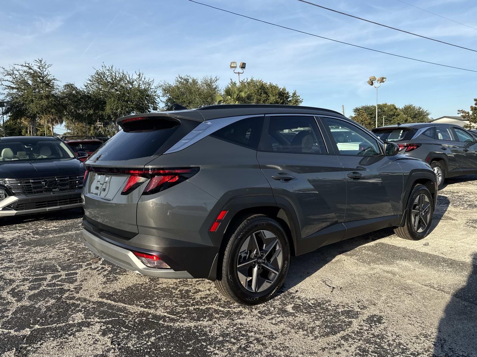 2026 Hyundai TUCSON SEL FWD