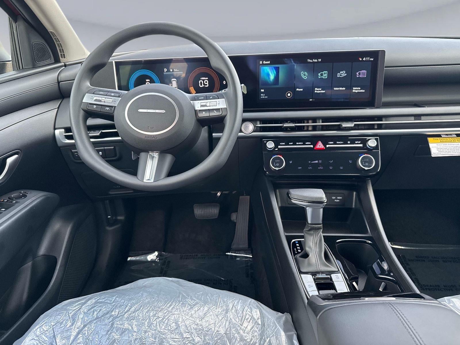 2026 Hyundai TUCSON SEL FWD