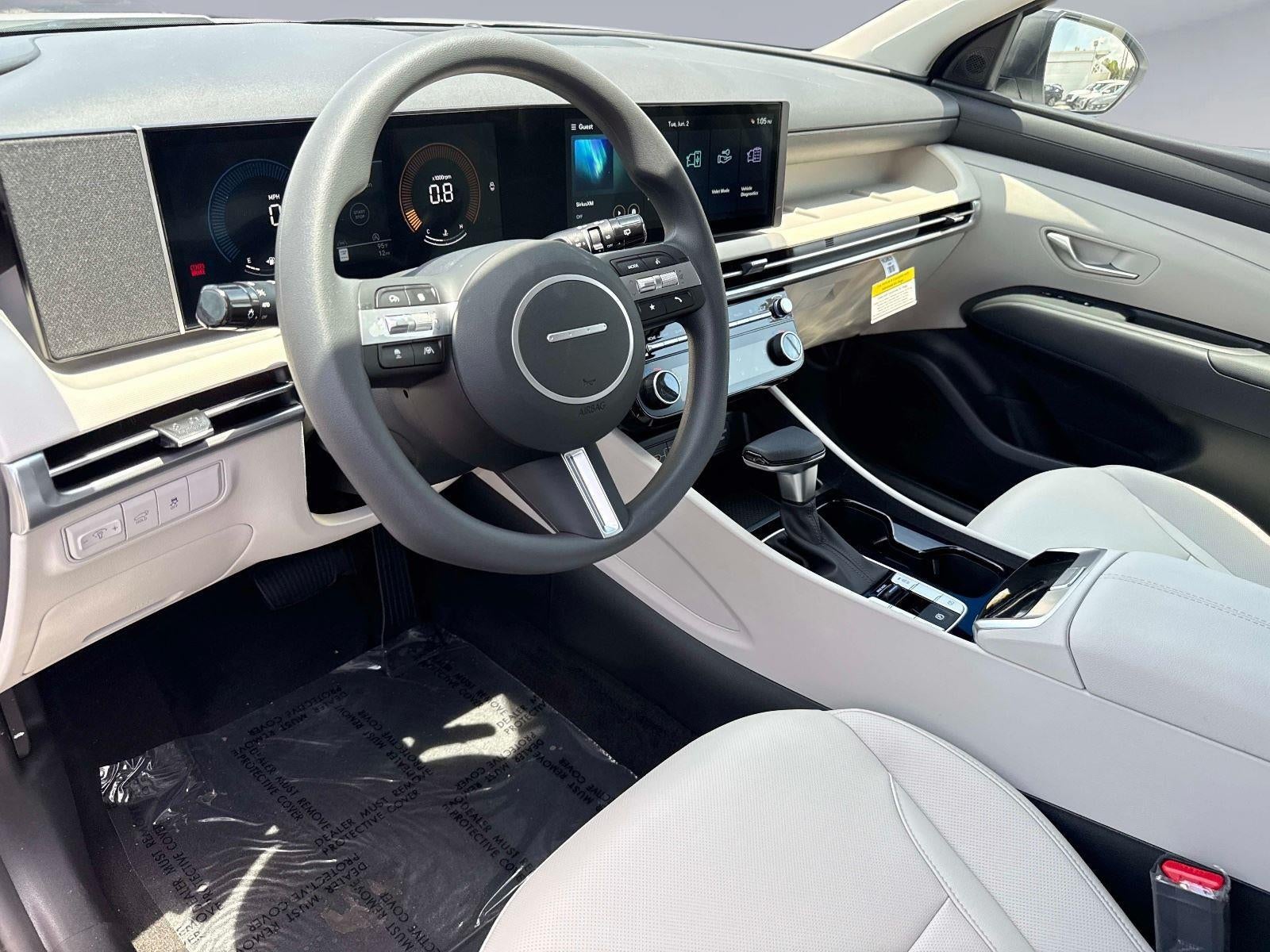 2026 Hyundai TUCSON SEL FWD