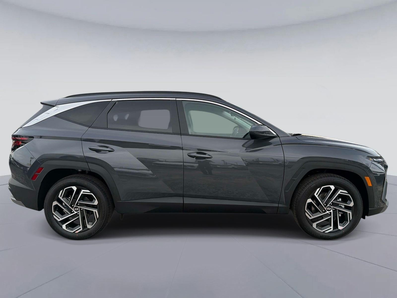 2026 Hyundai TUCSON SEL Plus FWD