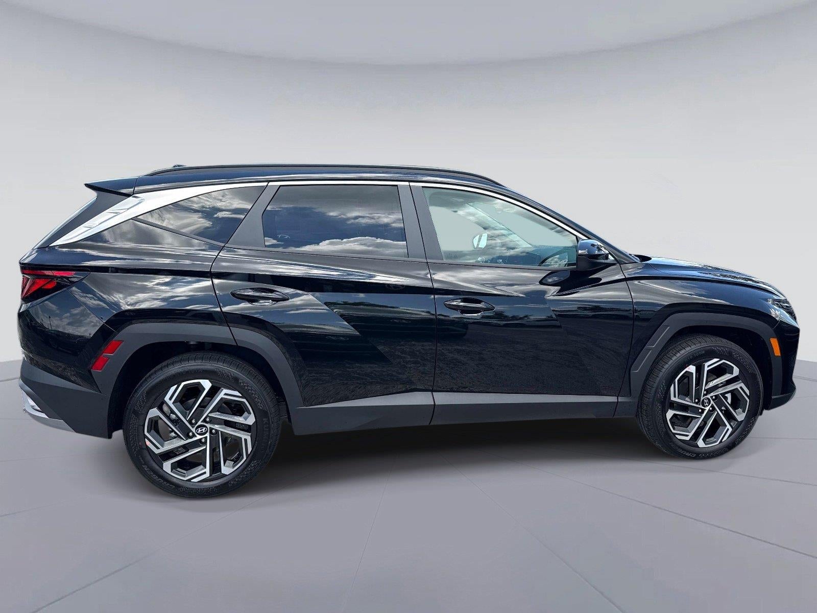 2026 Hyundai TUCSON SEL Plus FWD