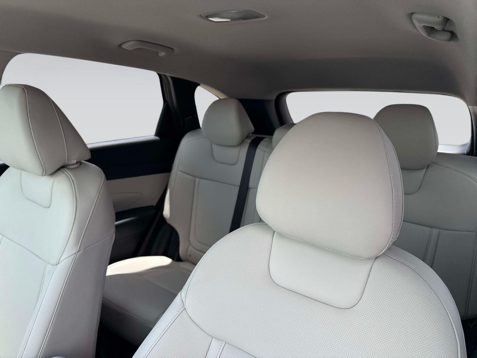 2026 Hyundai TUCSON SEL Plus FWD