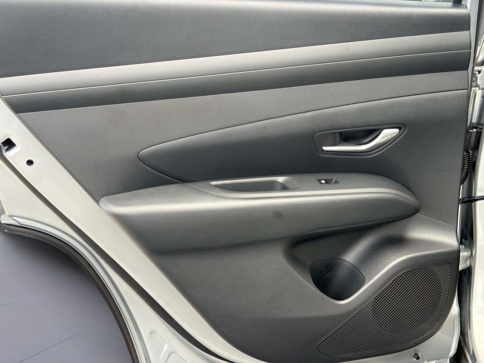 2026 Hyundai TUCSON SEL Plus FWD