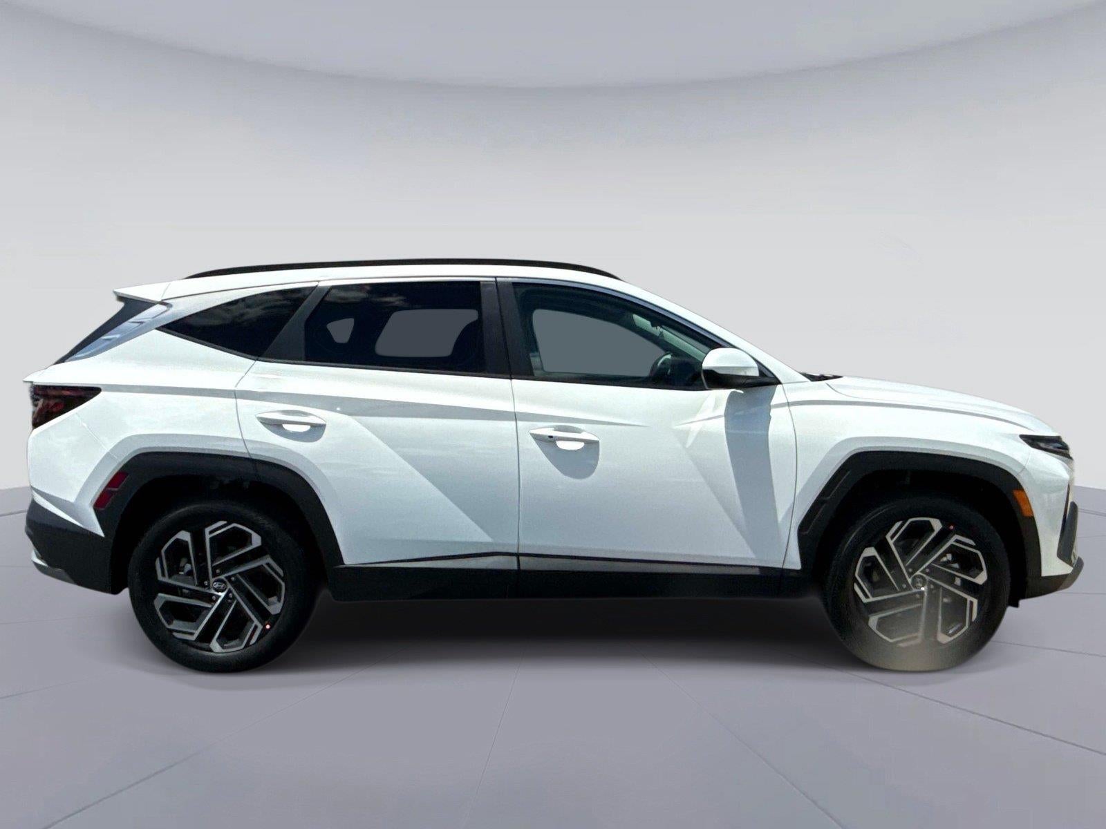 2026 Hyundai TUCSON SEL Plus FWD