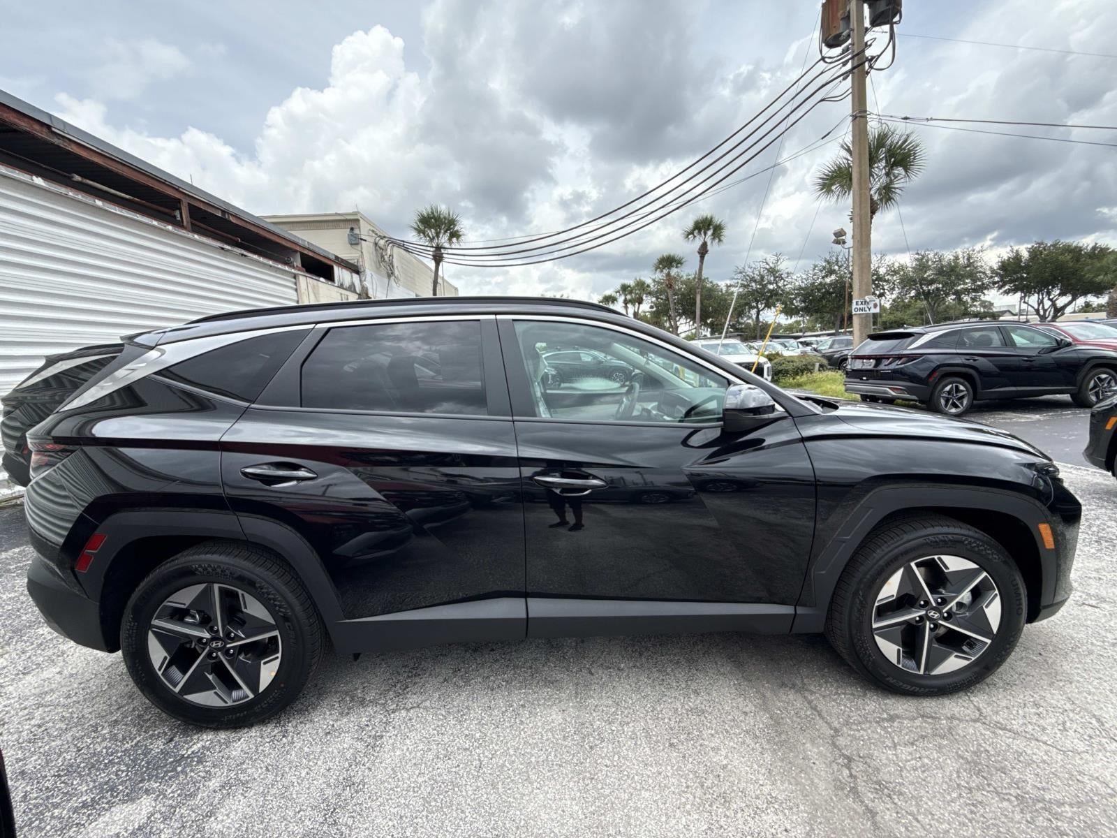 2026 Hyundai TUCSON SEL FWD