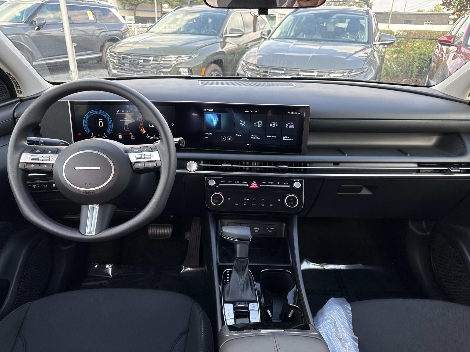 2026 Hyundai TUCSON SEL FWD