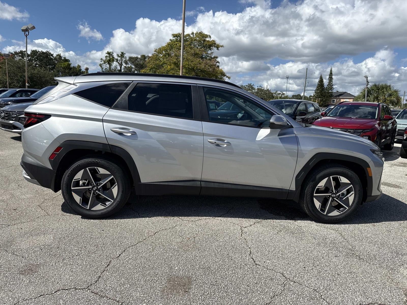 2026 Hyundai TUCSON SEL FWD