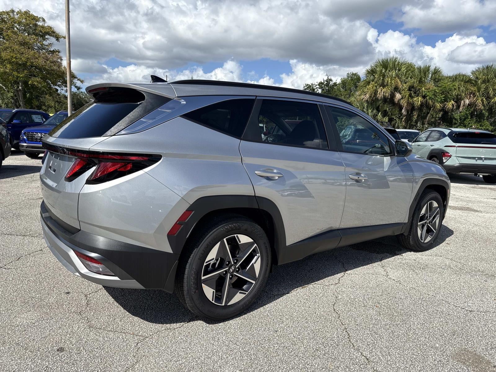 2026 Hyundai TUCSON SEL FWD