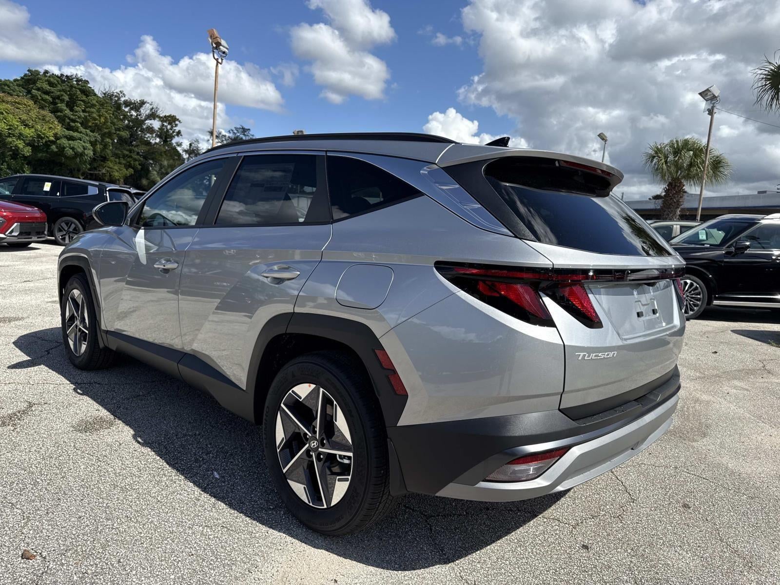 2026 Hyundai TUCSON SEL FWD