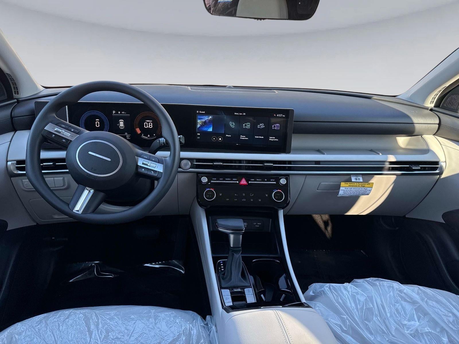 2026 Hyundai TUCSON SEL FWD