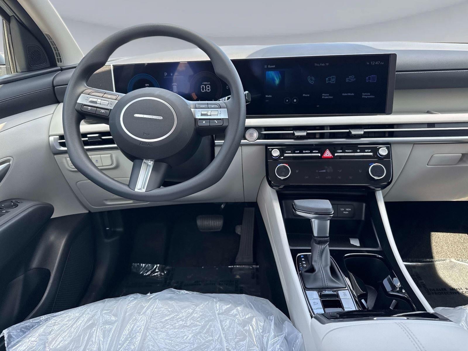 2026 Hyundai TUCSON SEL FWD