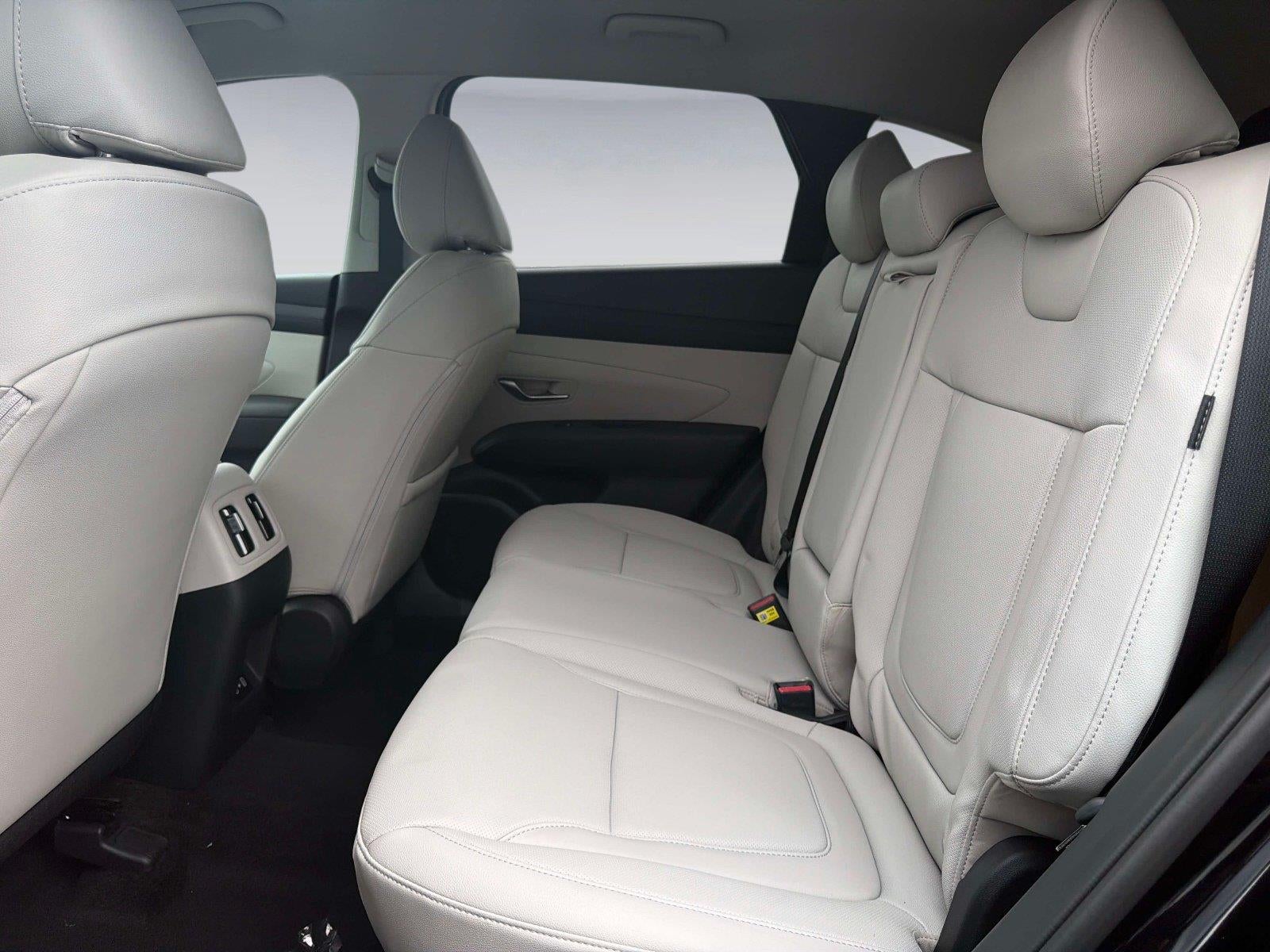 2026 Hyundai TUCSON SEL Plus FWD