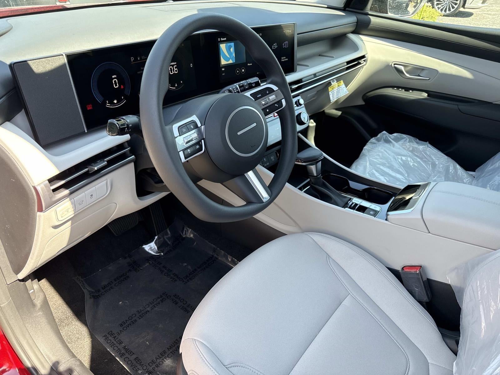 2026 Hyundai TUCSON SEL FWD