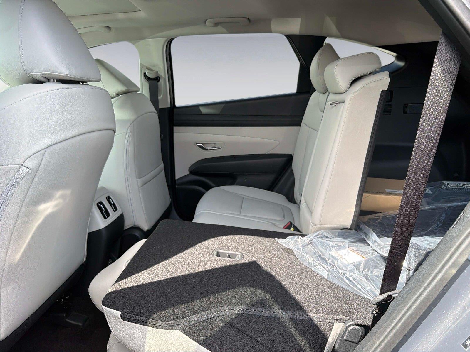 2026 Hyundai TUCSON SEL Premium FWD