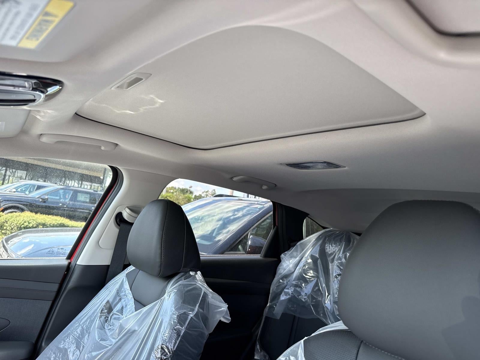 2026 Hyundai TUCSON SEL Premium FWD